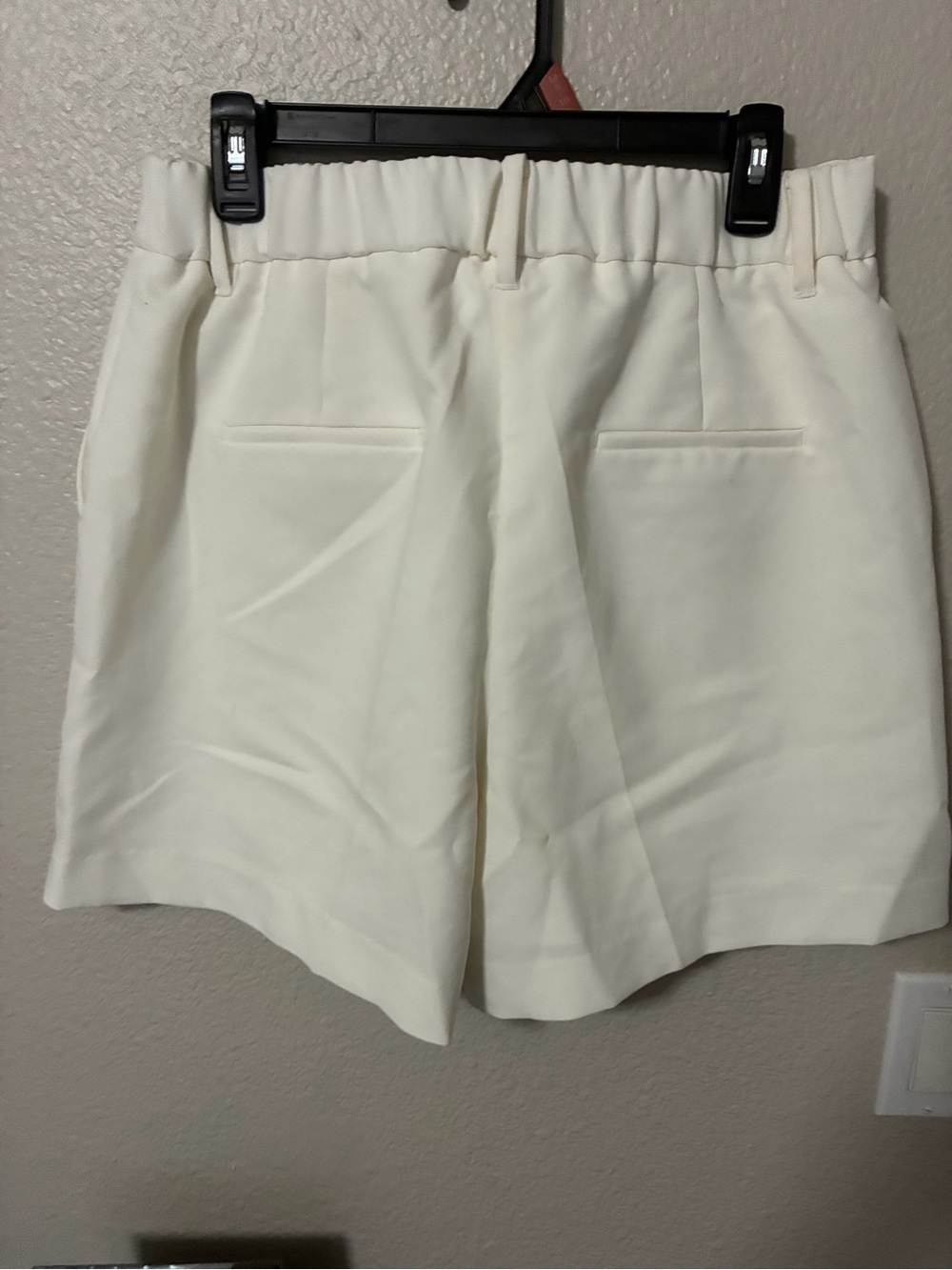 Nine West Cream Tailored Dress Shorts